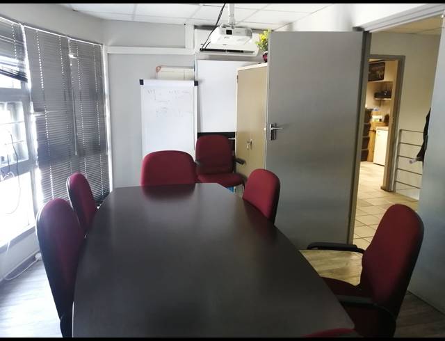 3,000M² FACTORY TO LET IN WESTMEAD